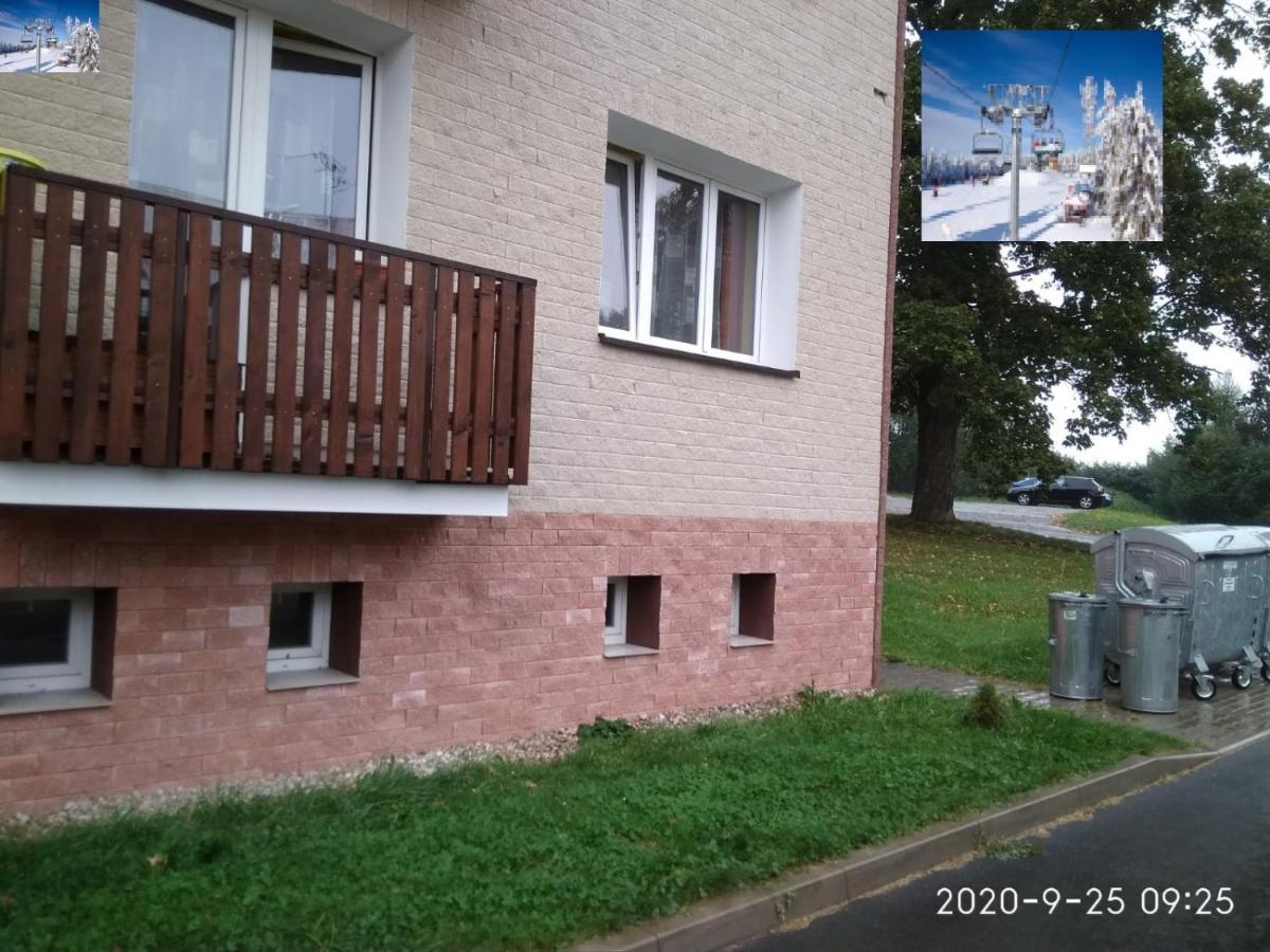 Plne Vybaveny 2+1Byt S Balkonem A Koji Pro Kola A Lyze. Rokytnice v Orlickych Horach Luaran gambar
